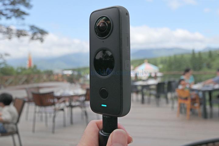 insta360 ONE X2